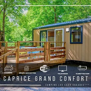 Camping Les Eaux Chaudes Campeggio