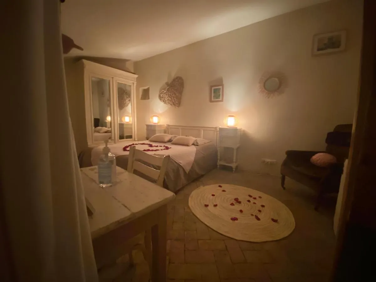 Bed & Breakfast Rue Du Chateau Tarascon France