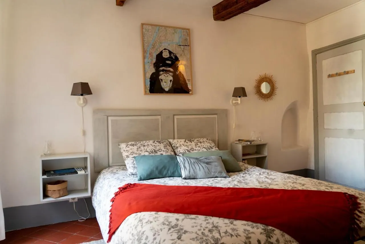 Bed & Breakfast Rue Du Chateau Tarascon France